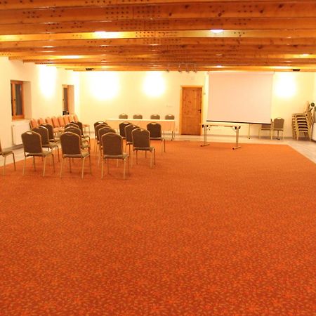 Hotel Bucegi Portile Regatului 페라울레스 외부 사진