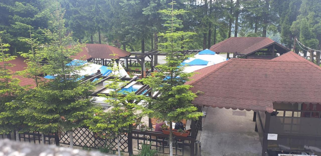 Hotel Bucegi Portile Regatului 페라울레스 외부 사진