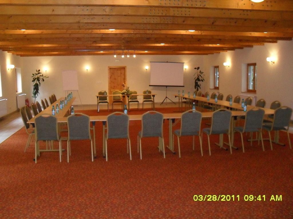 Hotel Bucegi Portile Regatului 페라울레스 외부 사진