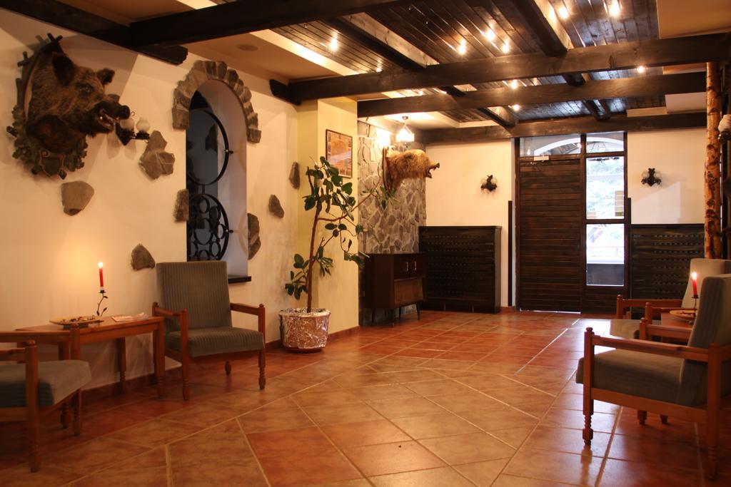 Hotel Bucegi Portile Regatului 페라울레스 외부 사진