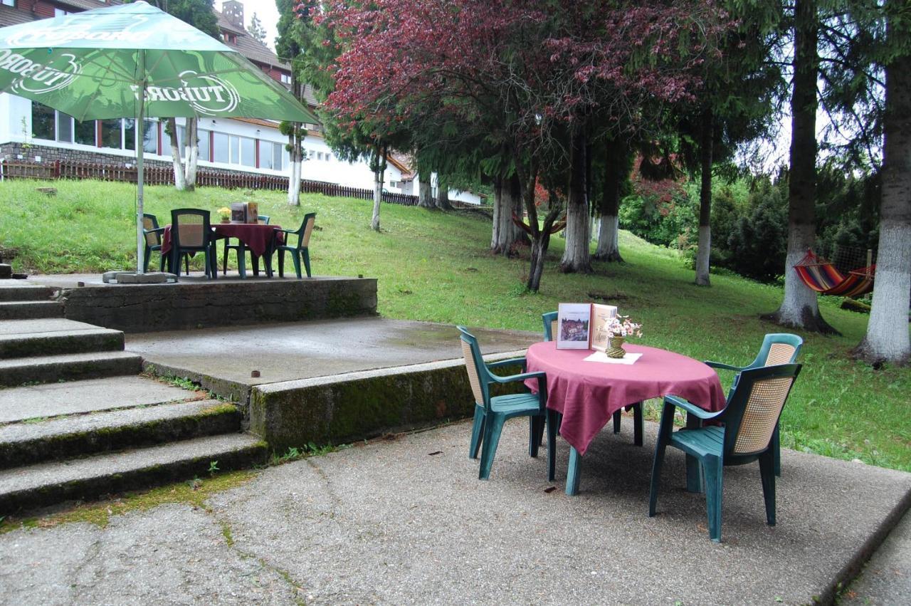 Hotel Bucegi Portile Regatului 페라울레스 외부 사진